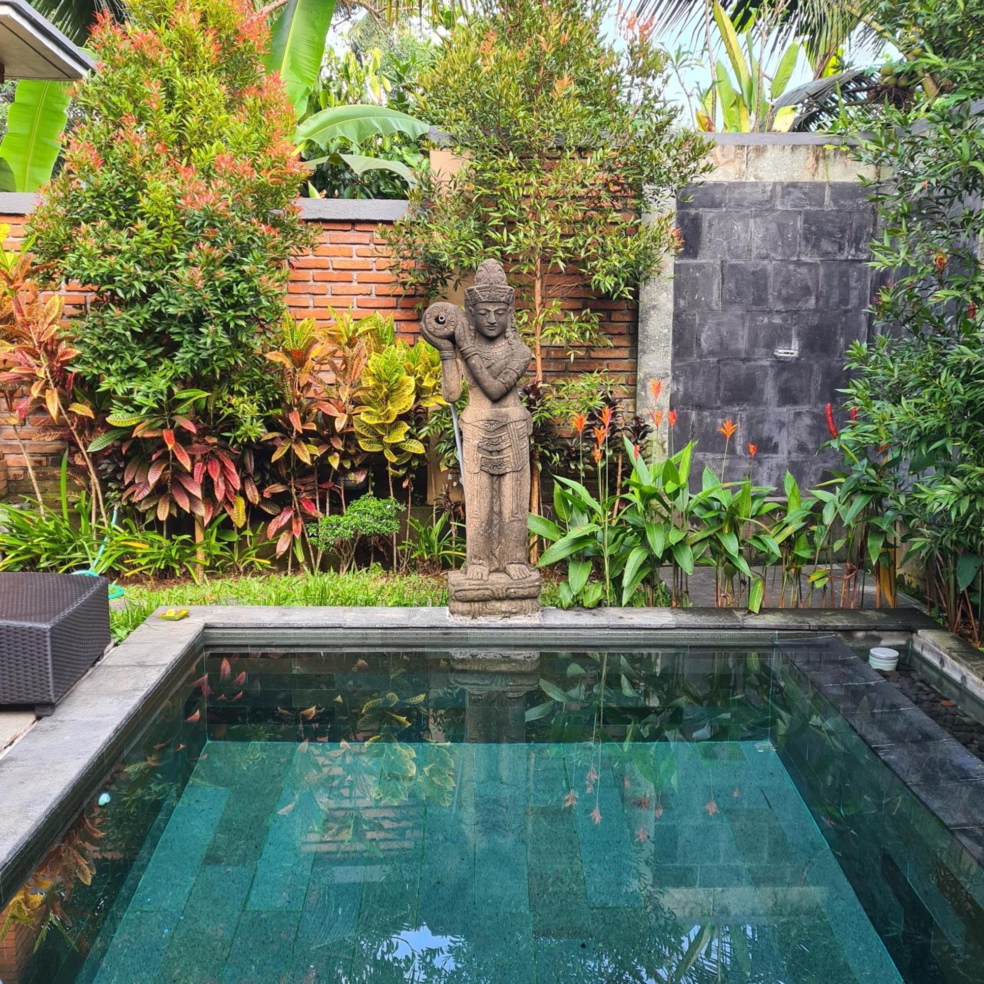 Ubud Suarga Private Pool Villa Zewnętrze zdjęcie