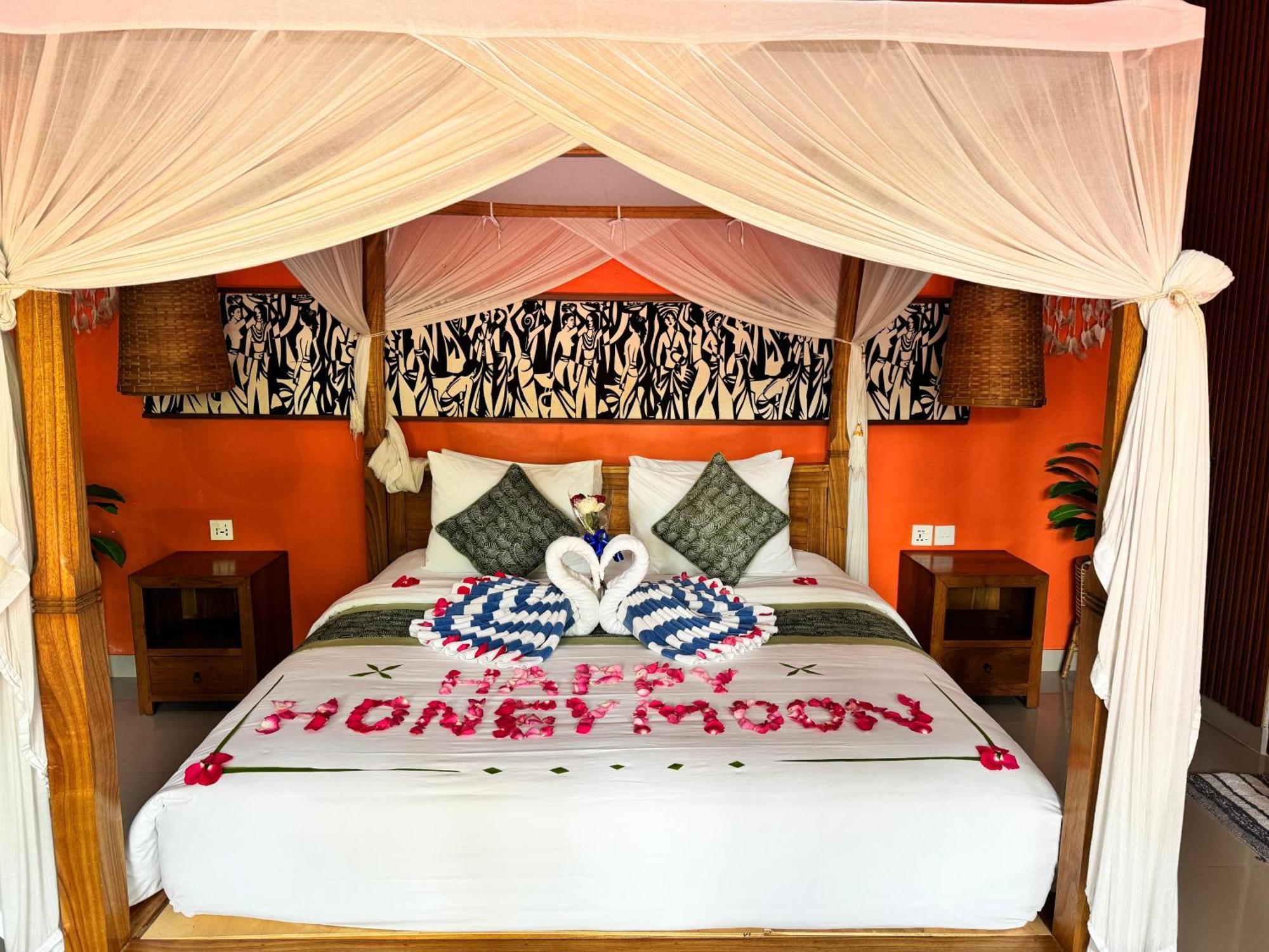 Ubud Suarga Private Pool Villa Zewnętrze zdjęcie